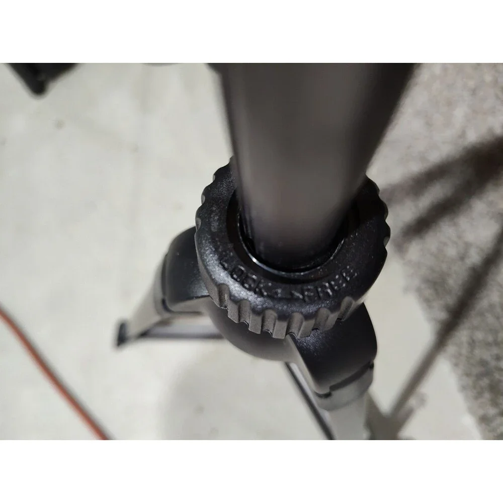 Gfm 52.12 Photo And Video Tripod Lightweight To A Pinhead Elevator Rubber Feet